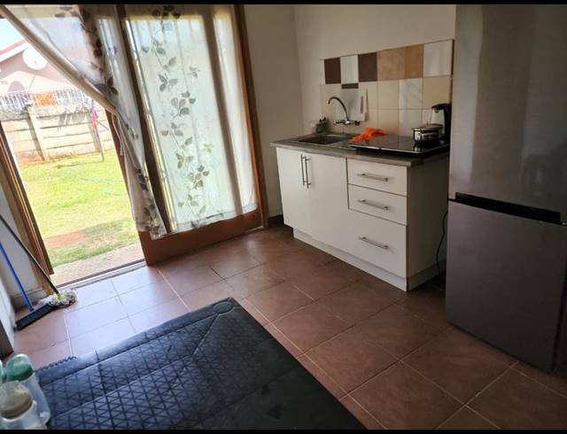 2 BEDROOM PROPERTY TO RENT IN WYCHWOOD